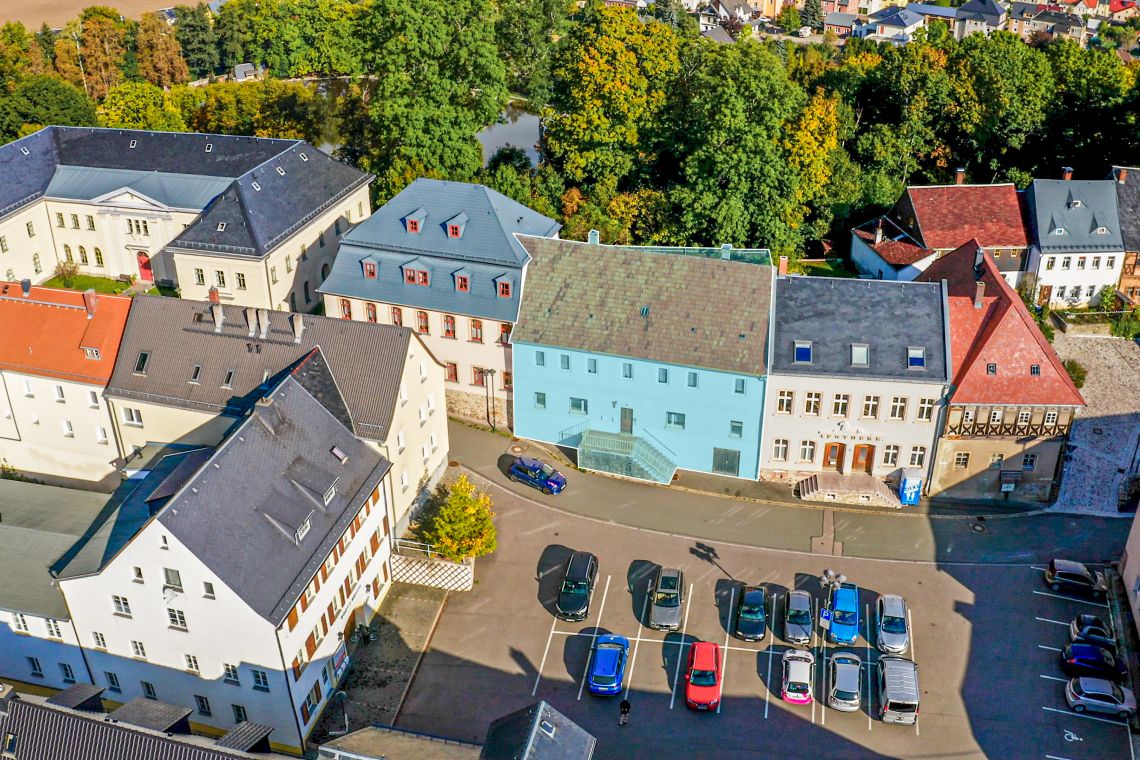 Realis_Zwickau_Wildenfels_01_mitRahmen.jpg